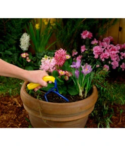 Gartenkralle Mini -Gardena Verkäufe 232041 BildM 001 GartenkralleFuerBlumenbeeteMinikralle