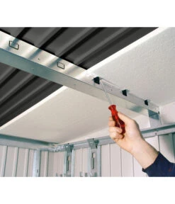 Biohort Gerätehaus AvantGarde® Gr. A6, Ca. B260/H218/T260 Cm -Gardena Verkäufe 4416988 WE DE 003 Dachisolierung BiohortAvantGarde Detail 1