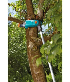 GARDENA Akku-Teleskop-Hochentaster TCS 20/18V P4A Set -Gardena Verkäufe 6725873 WE MO 001 GardenaAkkuTeleskopHochentaster