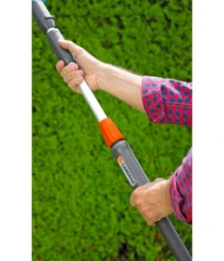 GARDENA Akku-Teleskop-Heckenschere THS 42/18V P4A Set -Gardena Verkäufe 6725899 WE MO 004 GARDENAAkkuTeleskopHeckenschereTHS4218VP4A 1